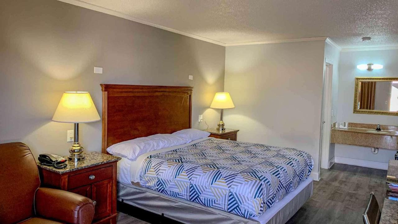 Motel 6 Newport News, Va - Fort Eustis Exterior foto